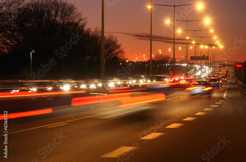 Canvas Print cars at night with motion blur