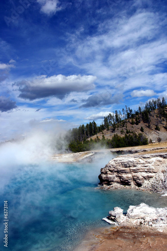 Yellowstone Geyser Thermal ...