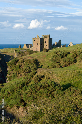 Dunottar Castle in Scotland photo