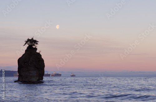 moonset with siwash rock, stanley park photo