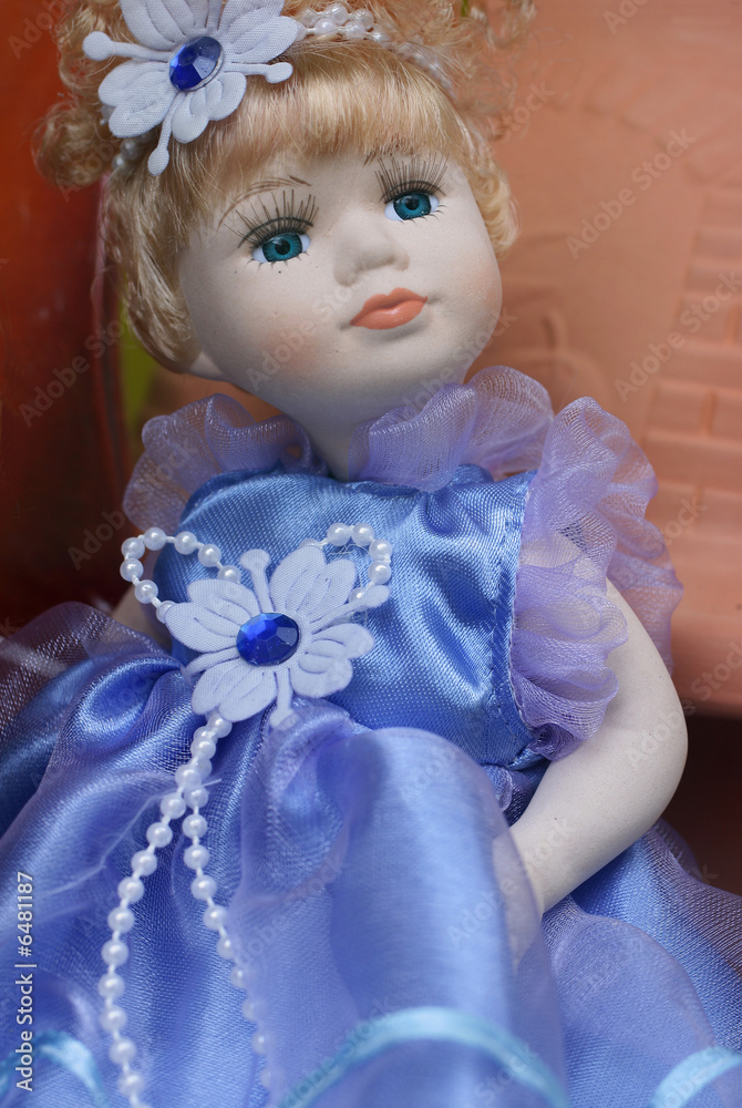 Fototapeta premium puppet dolly 3