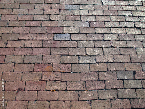 Horizontal brick street pattern