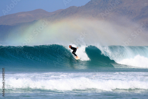 Surfing under Rainbow