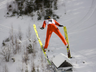Fotobehang Wintersport Extreme wintersport in besneeuwde bergen  © Victor zastol'skiy