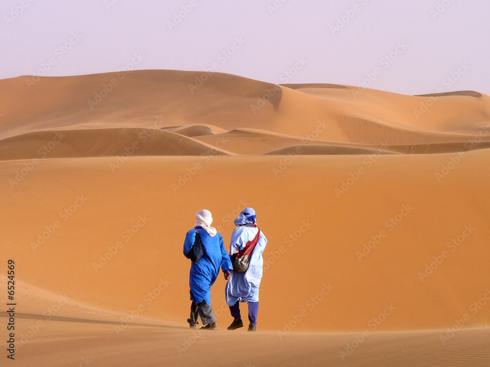 tuareg en el desierto