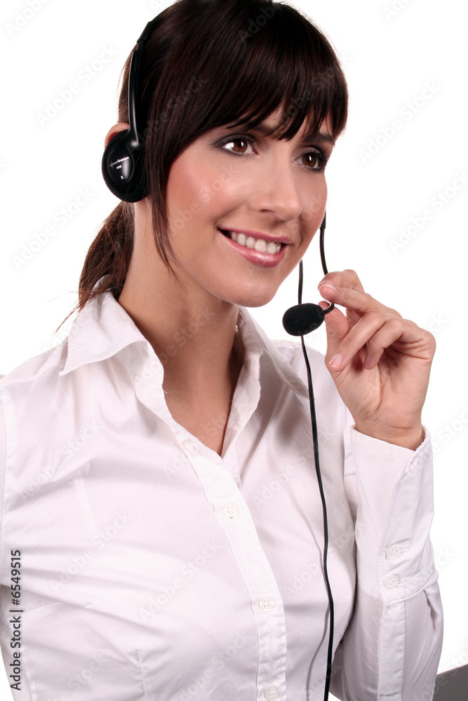 bluse weiß frau headset telefonieren bluse weiß frau headset telefonieren