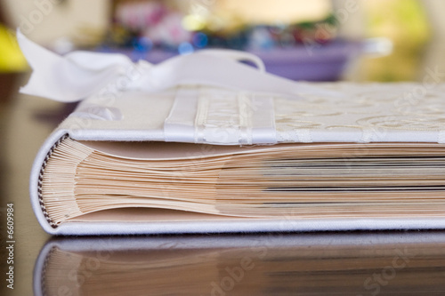 Pretty wedding photo album