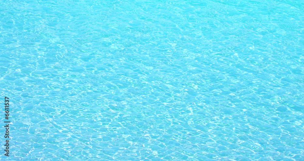 Blue sea water / swimming pool