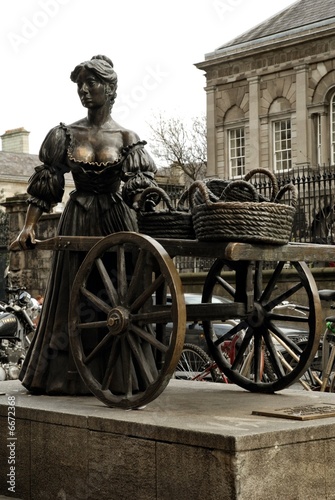 Molly Malone (1988) 2 photo