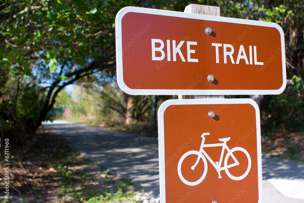 Naklejka premium Bike Trail Sign