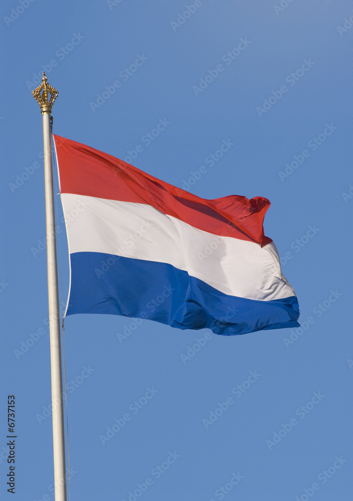 Dutch Flag at Paleis Het Loo (Royal Palace in The Netherlands) Dutch Flag at Paleis Het Loo (Royal Palace in The Netherlands)