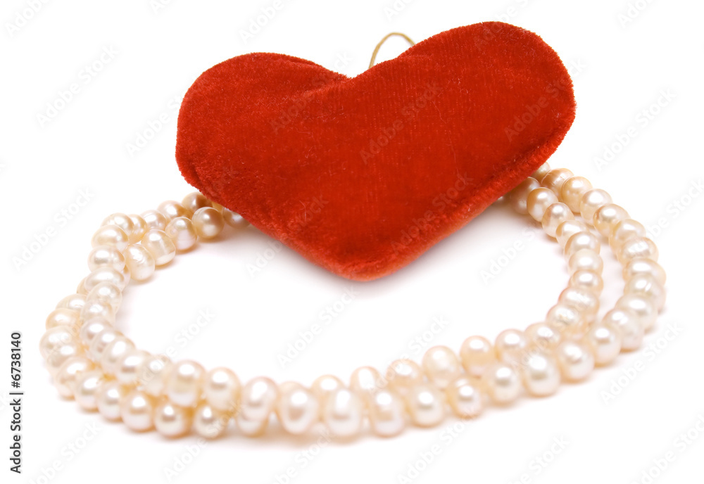 Obraz premium beads and red heart isolated on white