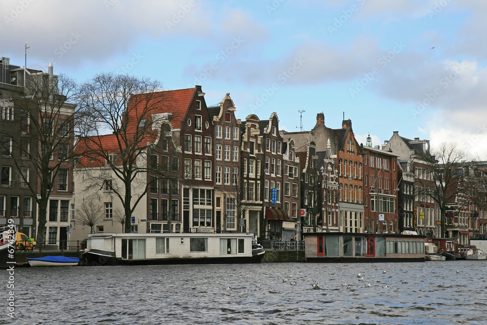 The scenery along the street and canal