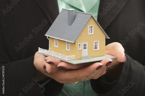 House in Lady's Hands