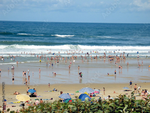 Biscarrosse plage, ocean  vague été, vacance © Krowtraerc