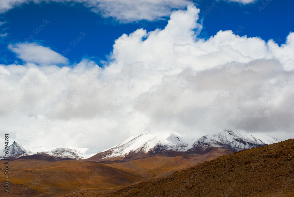 snowy peaks of mountains snowy peaks of mountains