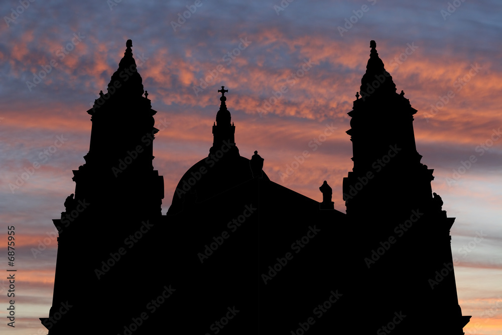 St Paul's cathedral at sunset