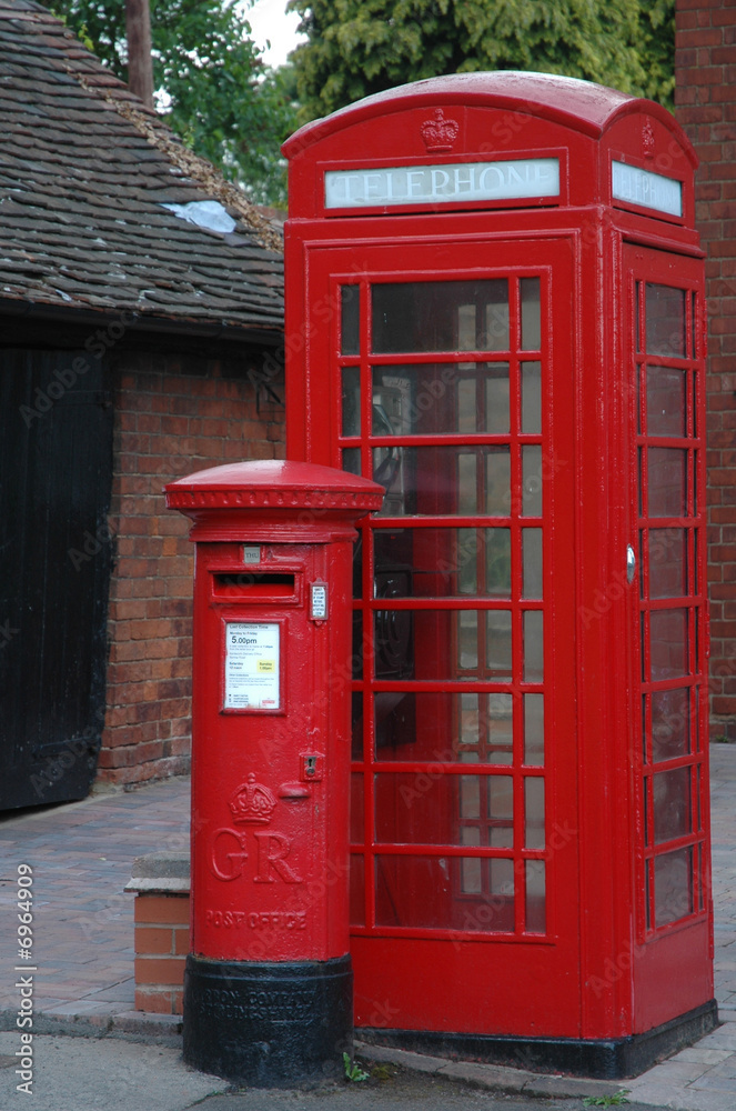 Obraz premium Telephone and Post Boxes