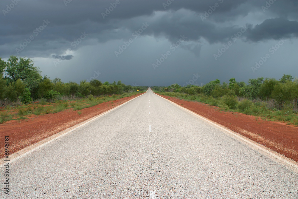 Naklejka premium Dark clouds above the road