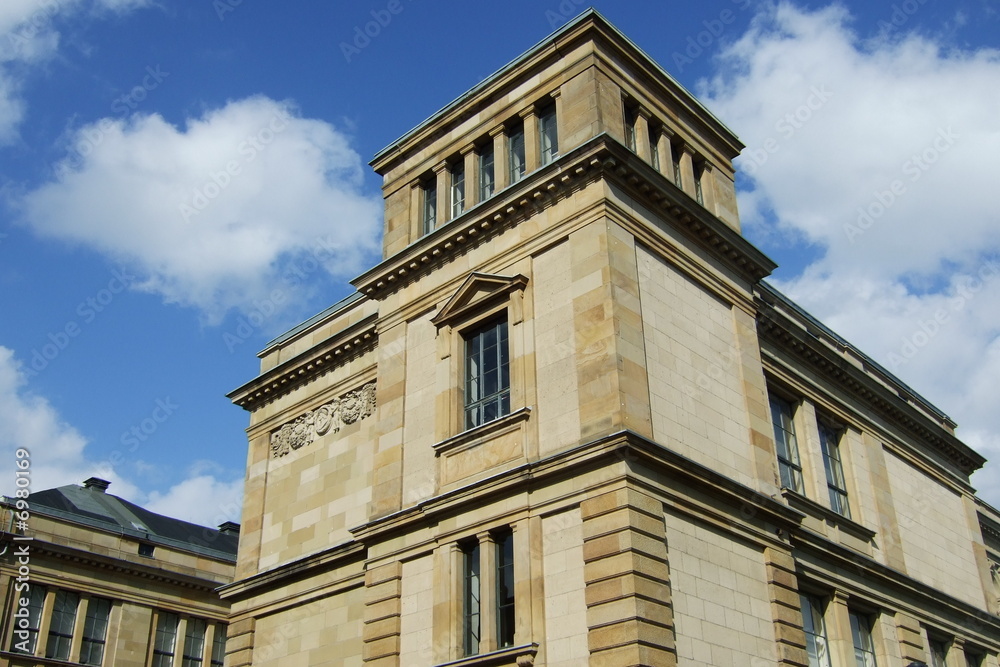 Fototapeta premium Kaiser Wilhelm Museum am Krefelder Karlsplatz