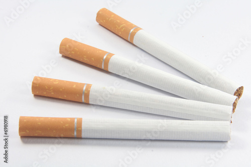 Stop Smoking Cigarettes with nicotine, tar and tobacco