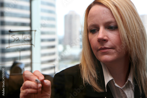 Businesswoman In Office Free Download Businesswoman In Office - GFXLoad