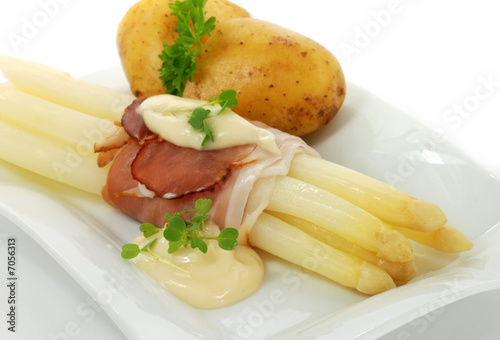Spargel mit Räucherschinken
