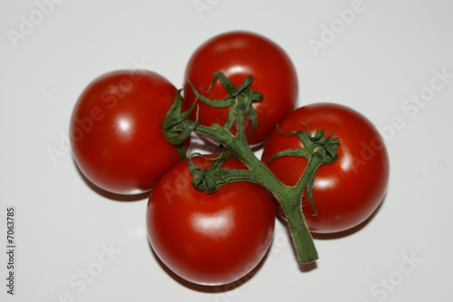 4 knackige Tomaten © ErnstPieber