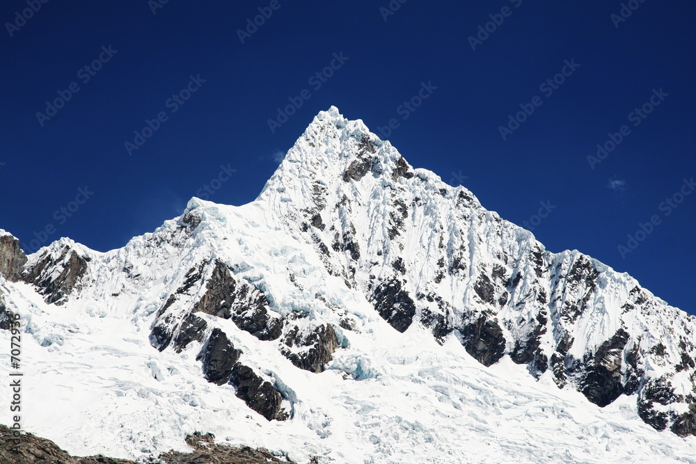 Alpamayo peak