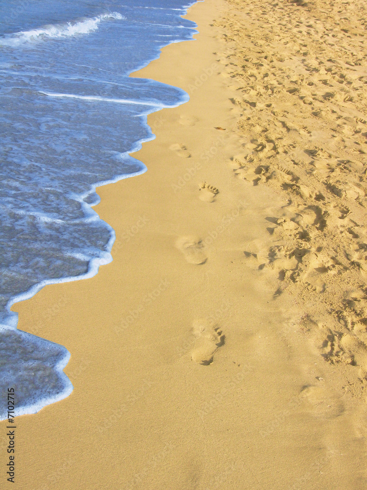 Traces on sand Traces on sand