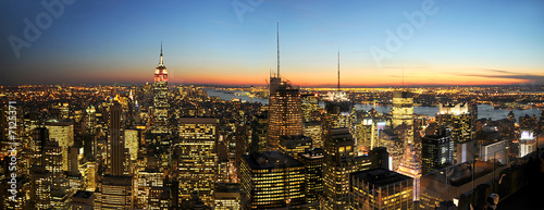 Manhattan New York Skyline Nacht Panorama © fotopro
