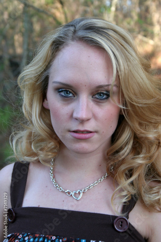 фотографія Friendly blond outside