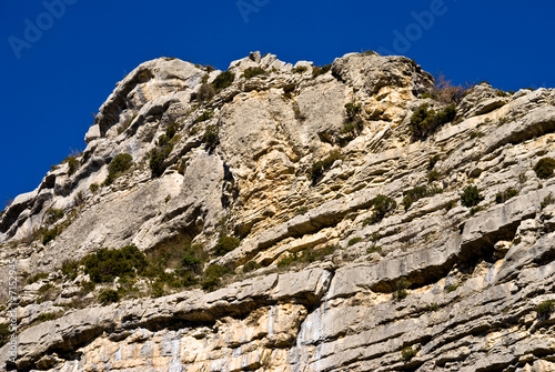  Montagne calcaire de la Drôme provençale.