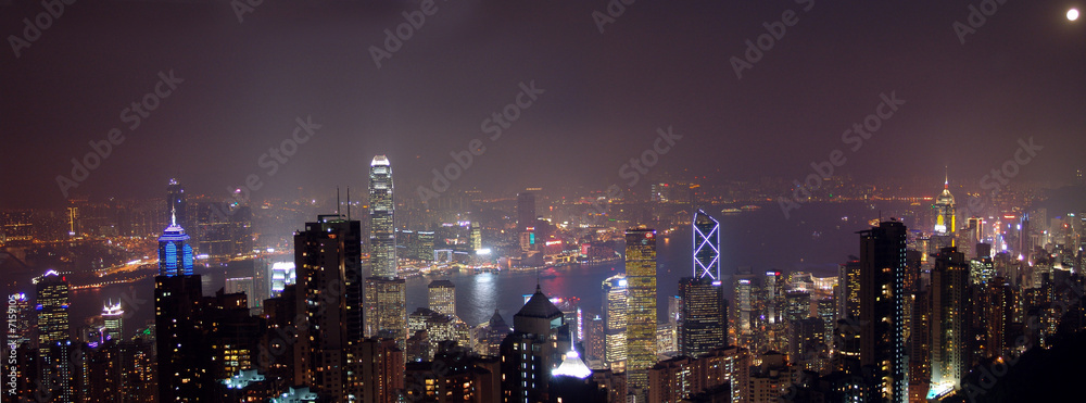 Fototapeta premium Hong Kong cityscapes at full moon night, viewed from The Peak