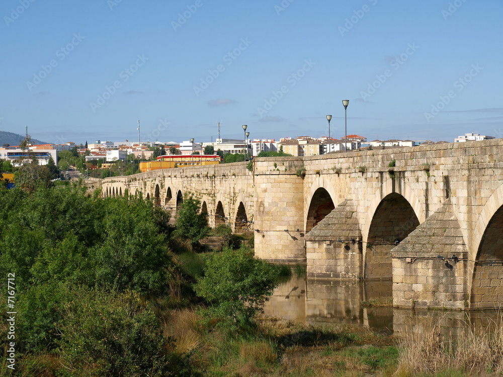 Fototapeta premium Mérida y el Guadiana 3
