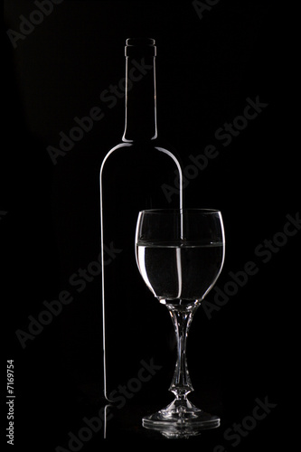 wine glas and bottle