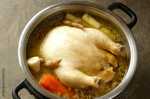 Cooking chicken broth