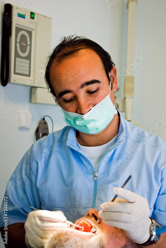 dentist with patient photo