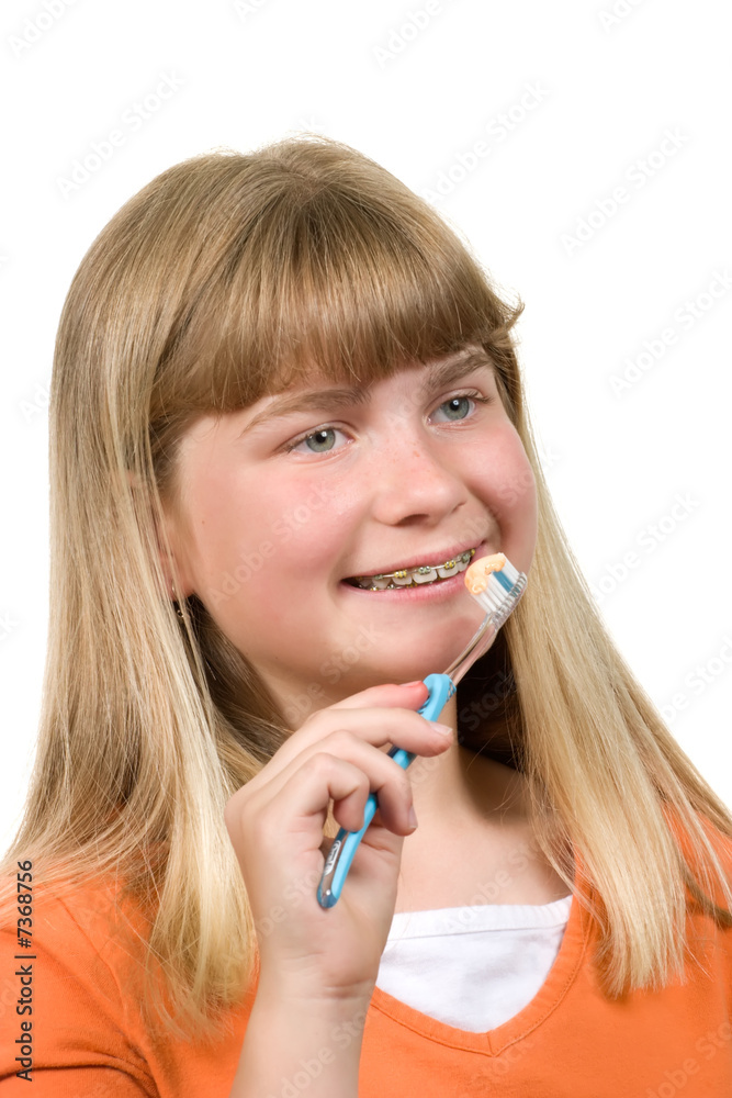 Brushing braces Brushing braces