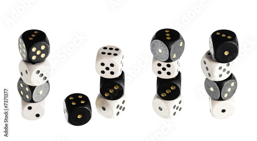 Dices. Playing Bones.