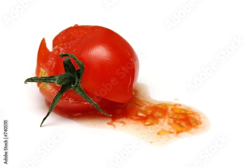 Tomate éclatée