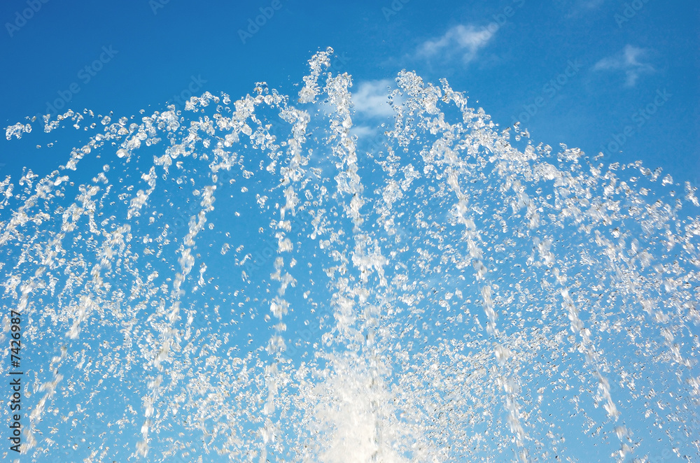 Fototapeta premium Splash of fountain