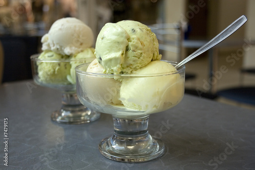 pistachio ice cream