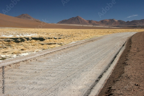 Altiplano road