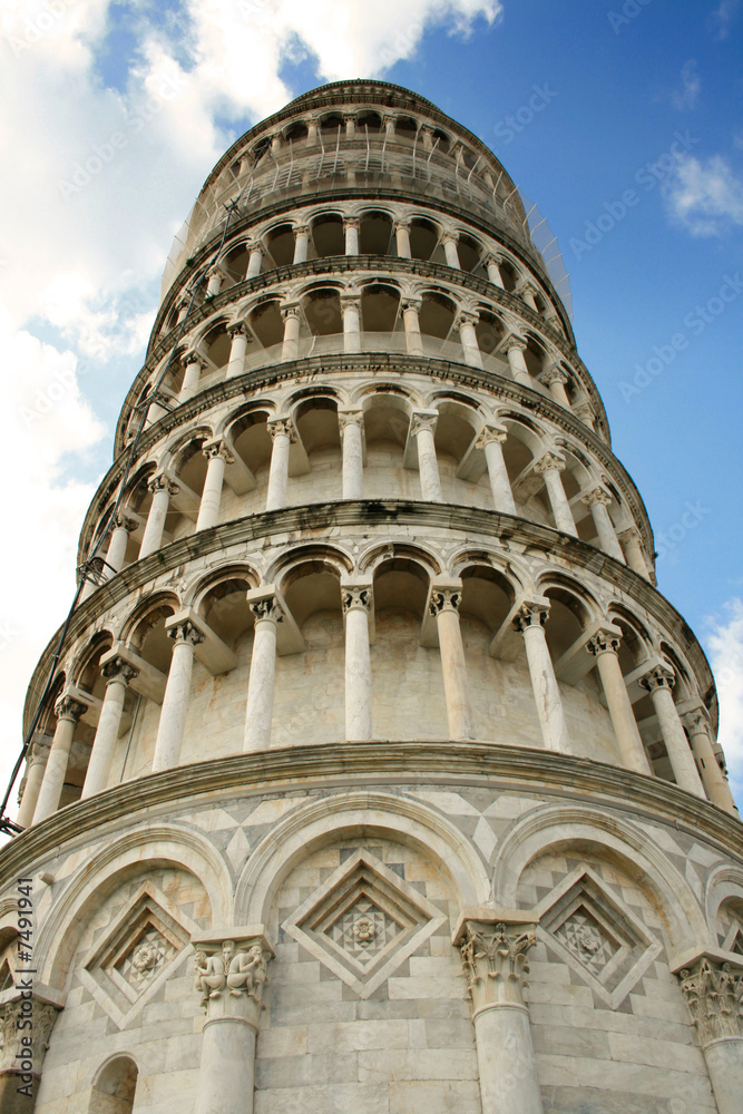 piza tower in the sky
