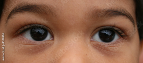 regard enfant
