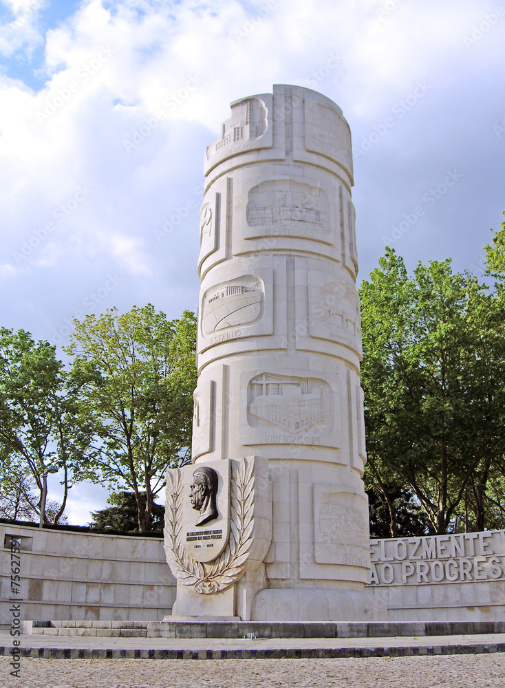 Monument at Loulé