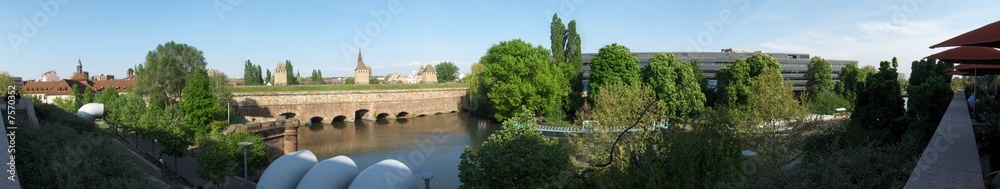 Strasbourg, panorama, vue du musée d'art moderne