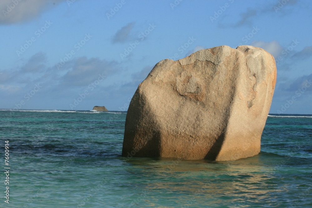 Fototapeta premium bloc de granite aux Seychelles