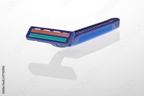 Blue razor